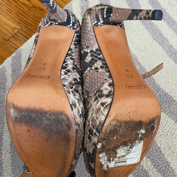 Coach heels with platform - Picture 4 of 6